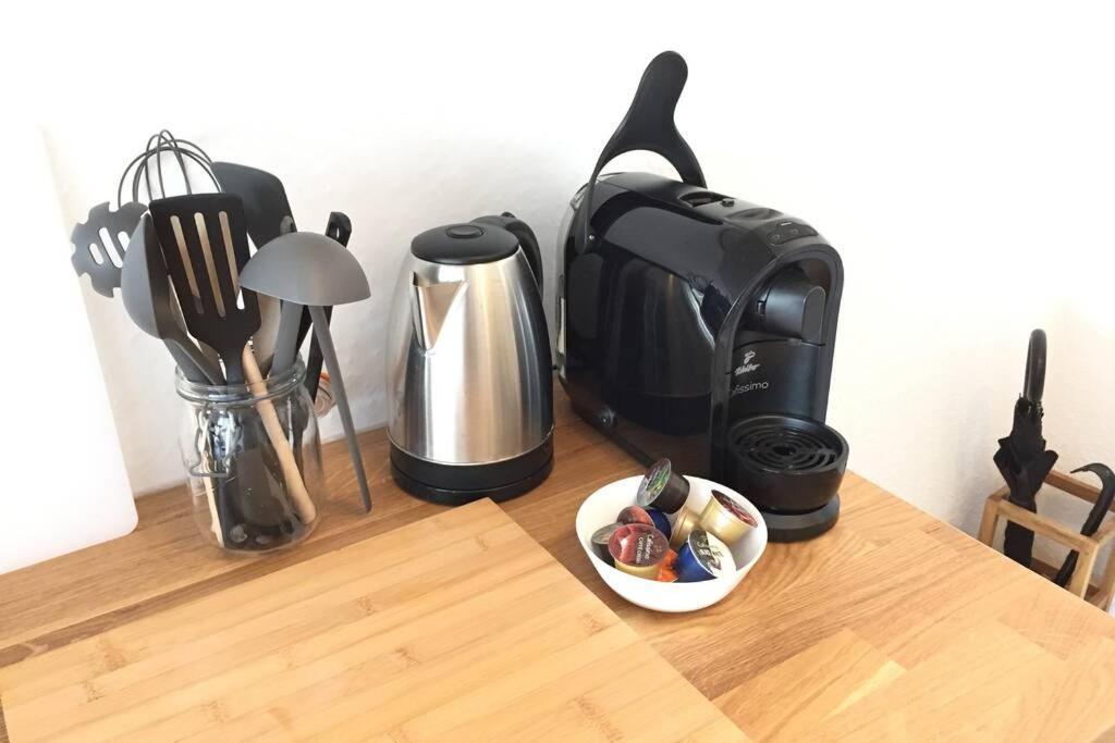 Apartment-Mitten In Konstanz, Gratis Parkplatz & Fahrrader, Netflix Tv エクステリア 写真